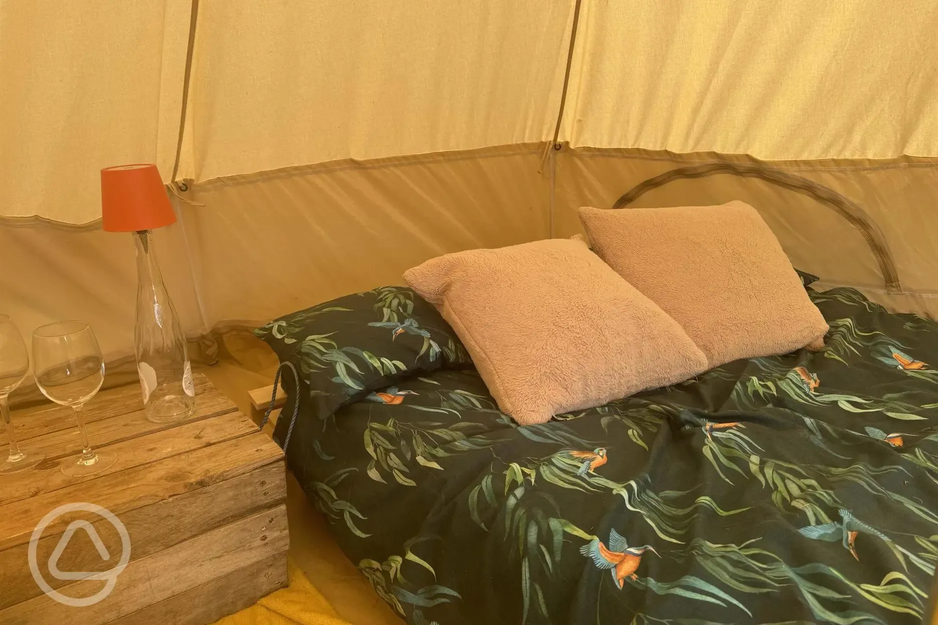 Bell tent bed