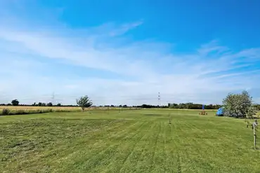 Grass pitches at 7 Ducks Touring Caravan and Campsite