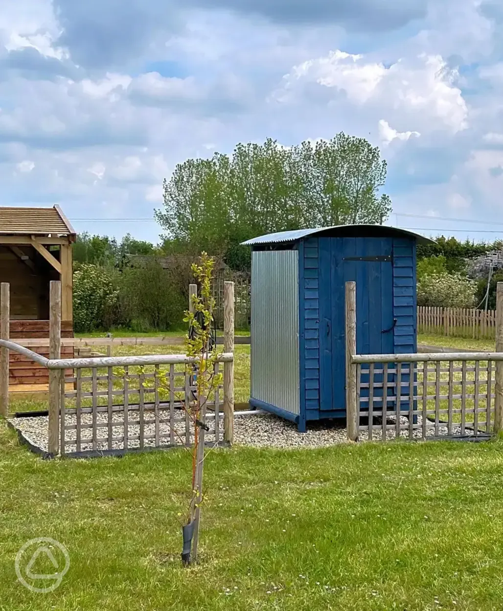 Shower cubicle