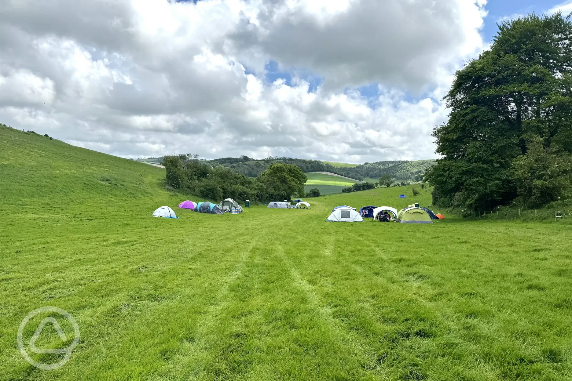 Non electric grass tent pitches