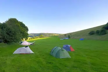 Non electric grass backpacker pitches