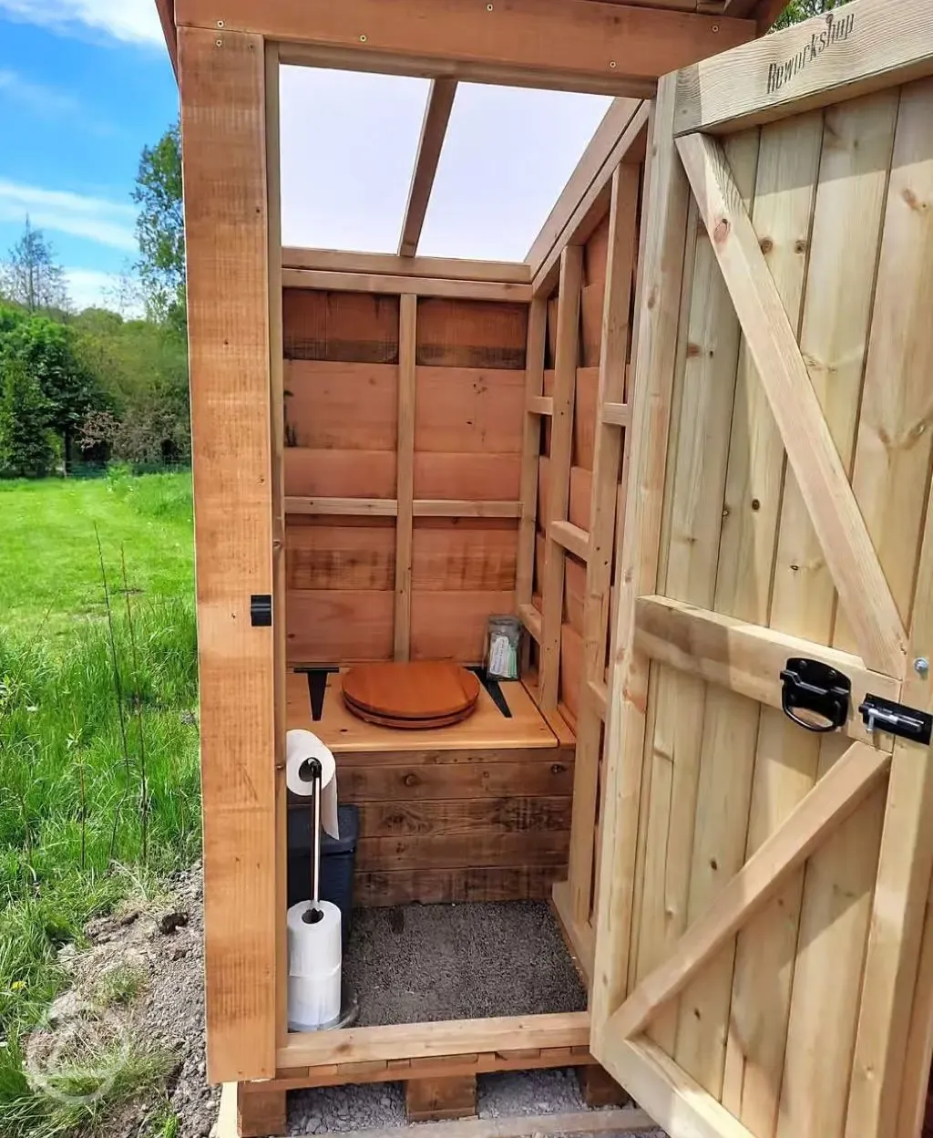 Compost toilet