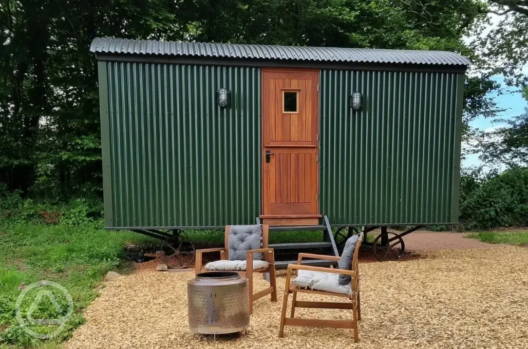 Shepherd's hut