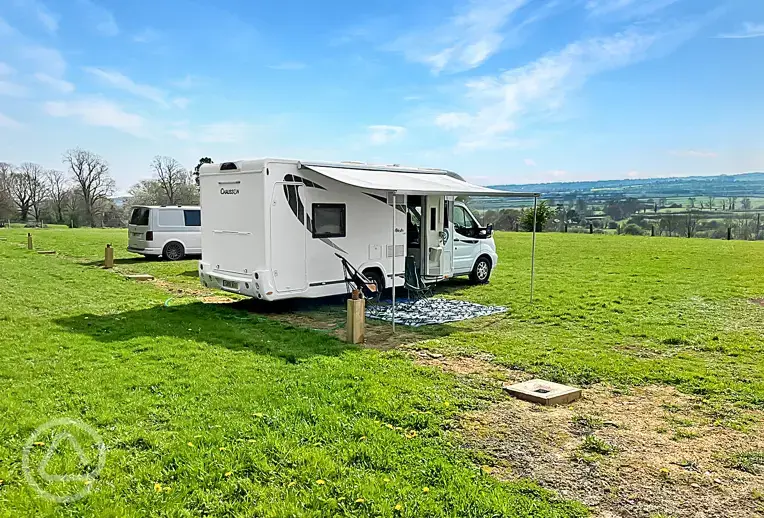 Non electric grass touring pitches 