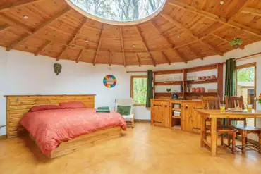 Roundhouse woodland yurt interior