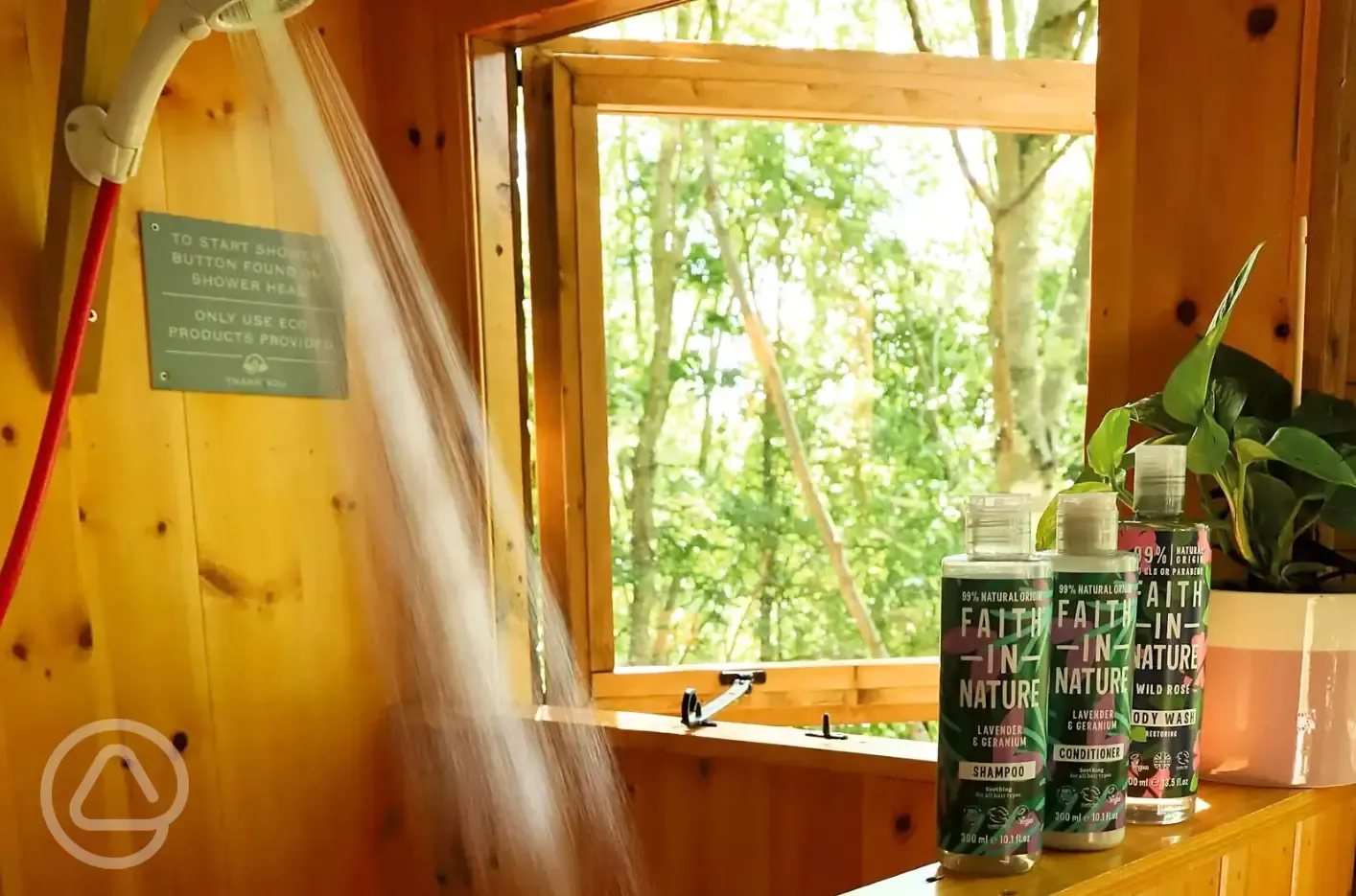 Glamping pod shared shower (20m away)
