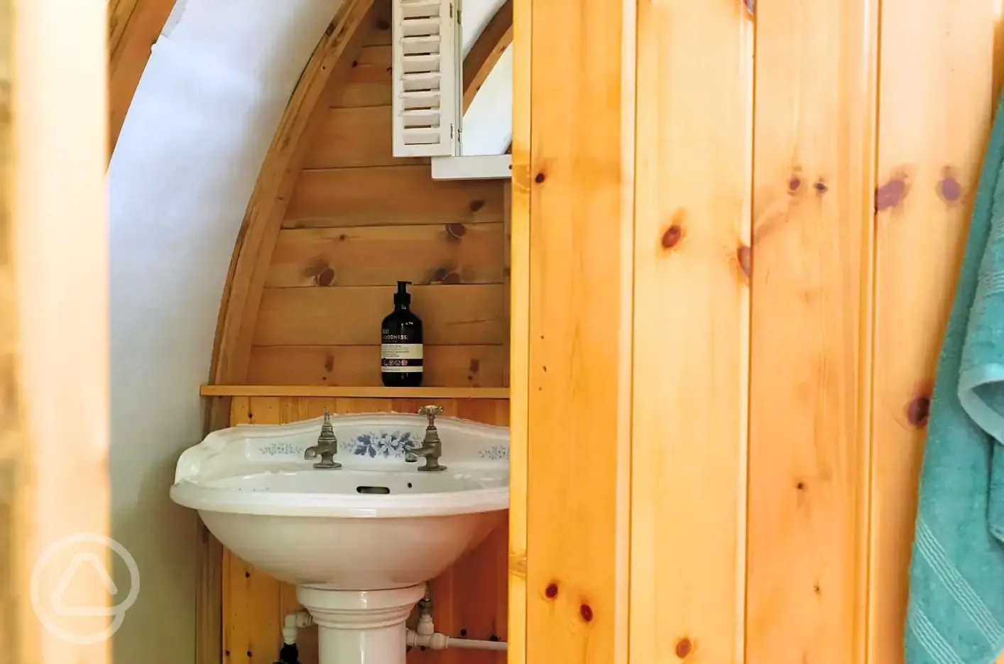 Glamping pod shared sink (20m away)