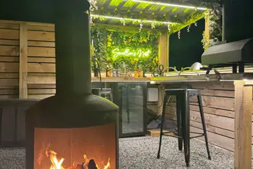 Glamping pod outside area