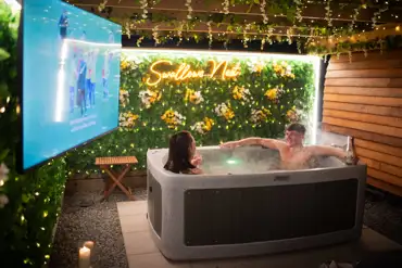 Glamping pod hot tub