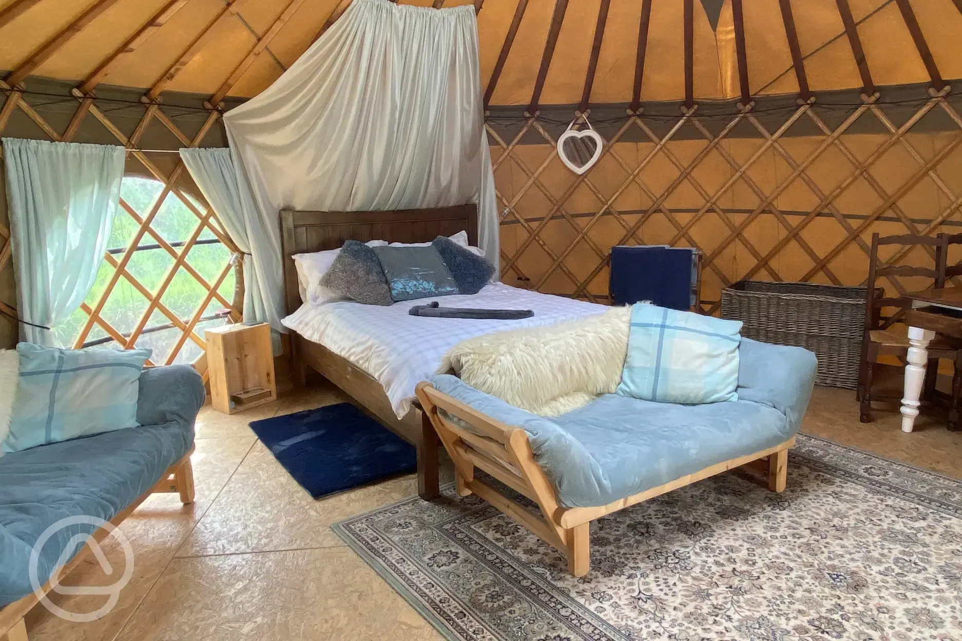 Yurt Mary Interior