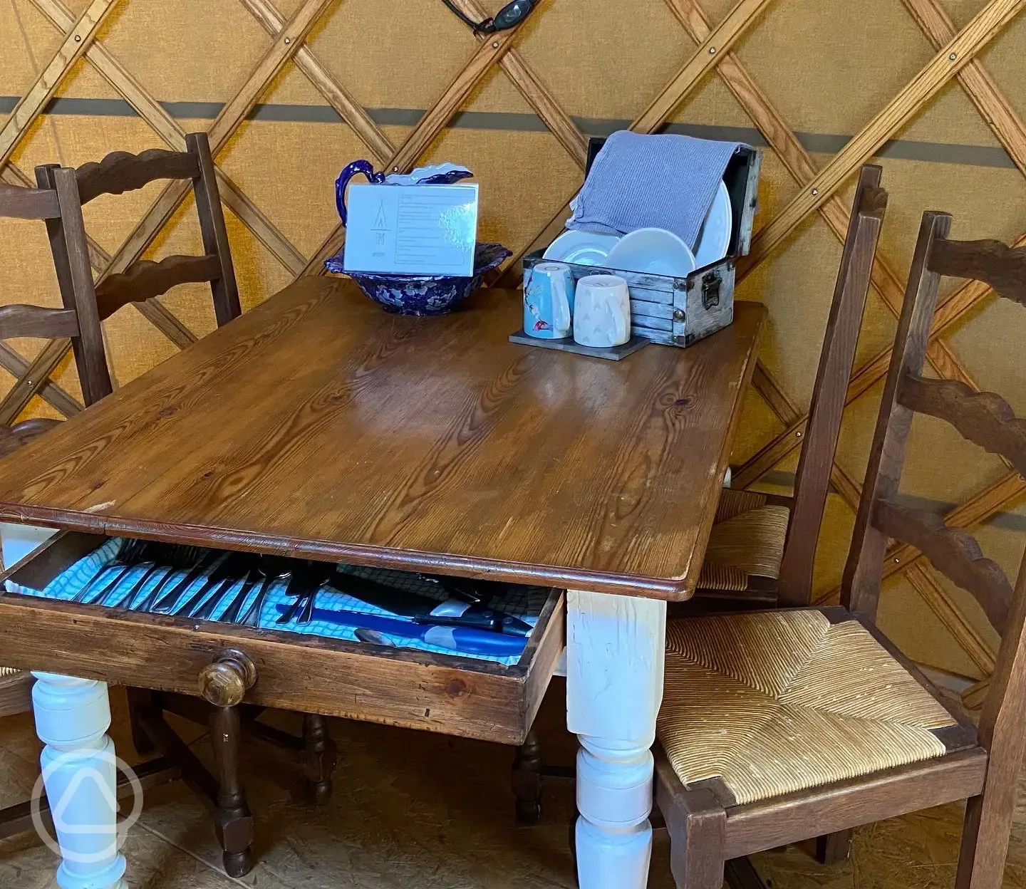 Yurt Mary Interior