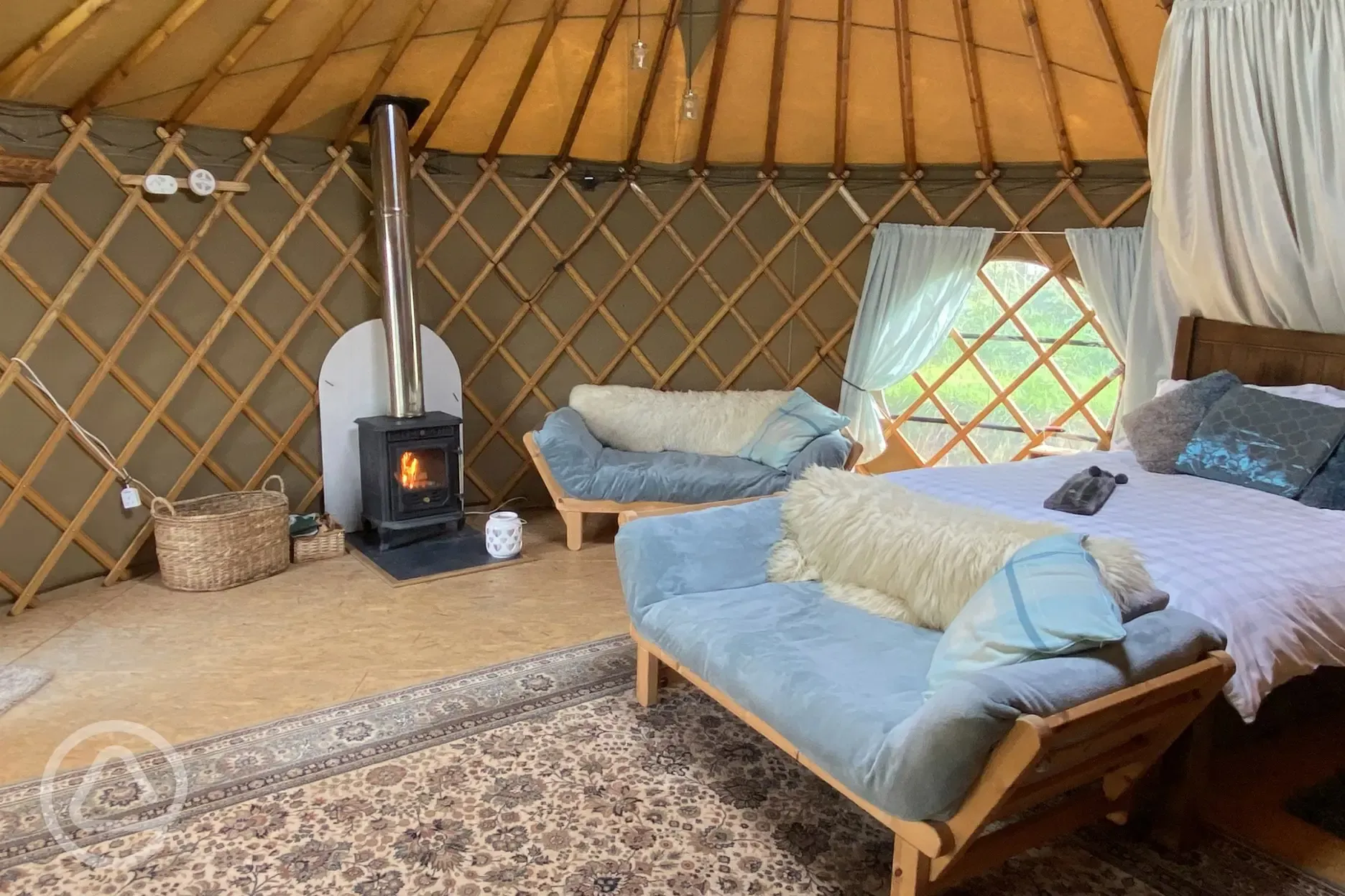 Yurt Mary Interior