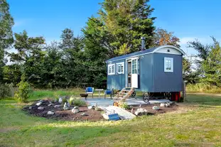 Mersea Barns Glamping, East Mersea, Colchester, Essex (6.6 miles)