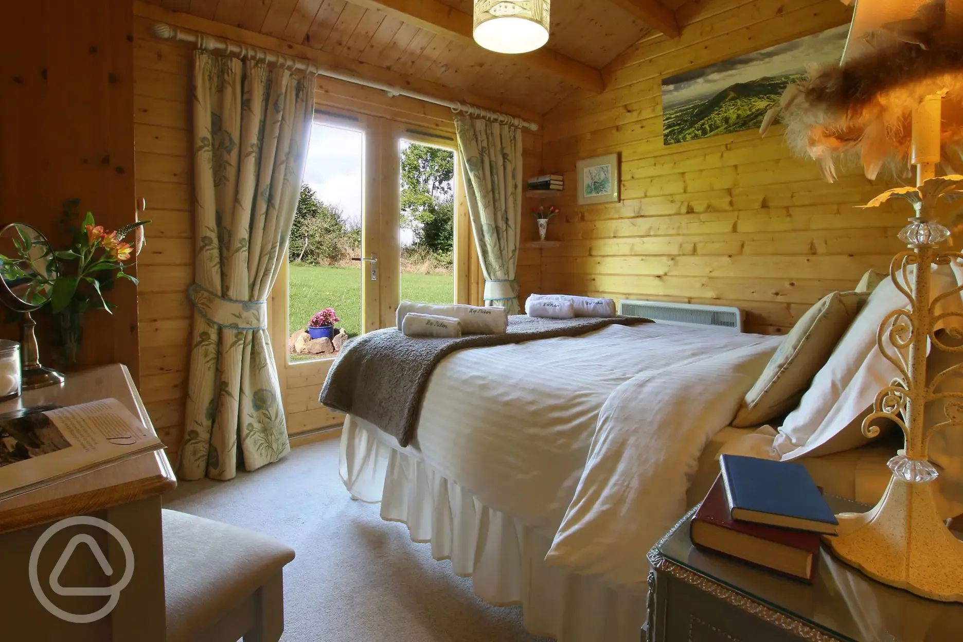 Double bed room in the cabin