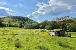 Erwain Escapes, Llandeilo, Carmarthenshire