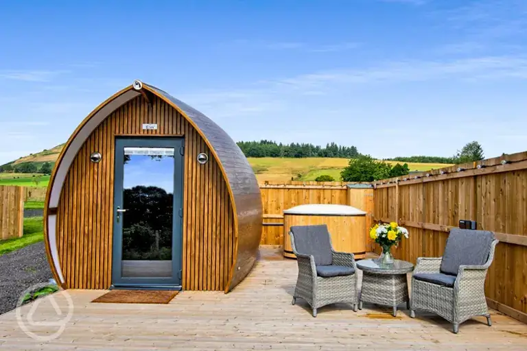 Glamping pod with hot tub