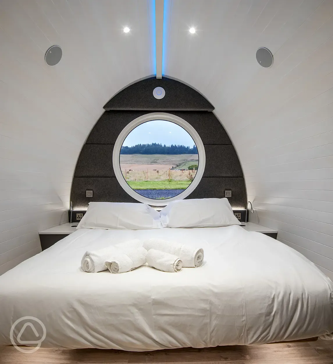 Glamping pods bed