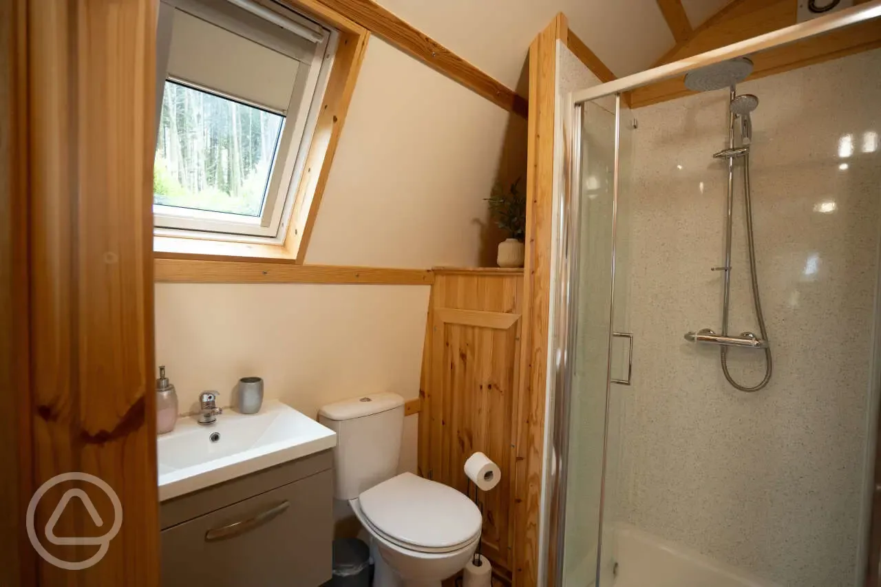 Wigwam pod ensuite bathrooms