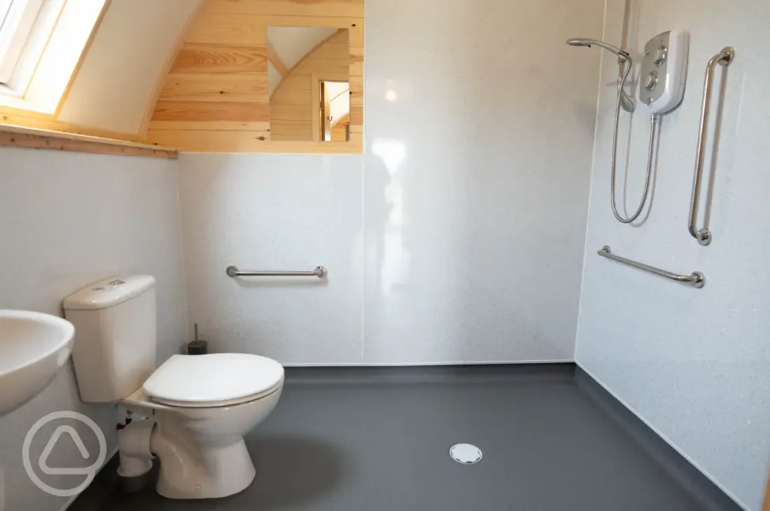 Accessible glamping pod ensuite 