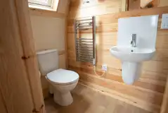 Glamping pod ensuite