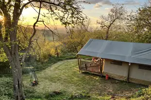 Big Skies - Cotswold Glamping, Cheltenham, Gloucestershire Big Skies - Cotswold Glamping, Cheltenham, Gloucestershire