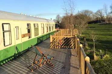 Railway carriage
