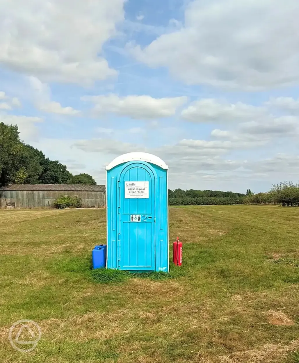Portable toilet