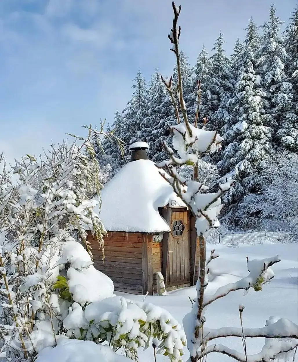 BBQ hut in the snow