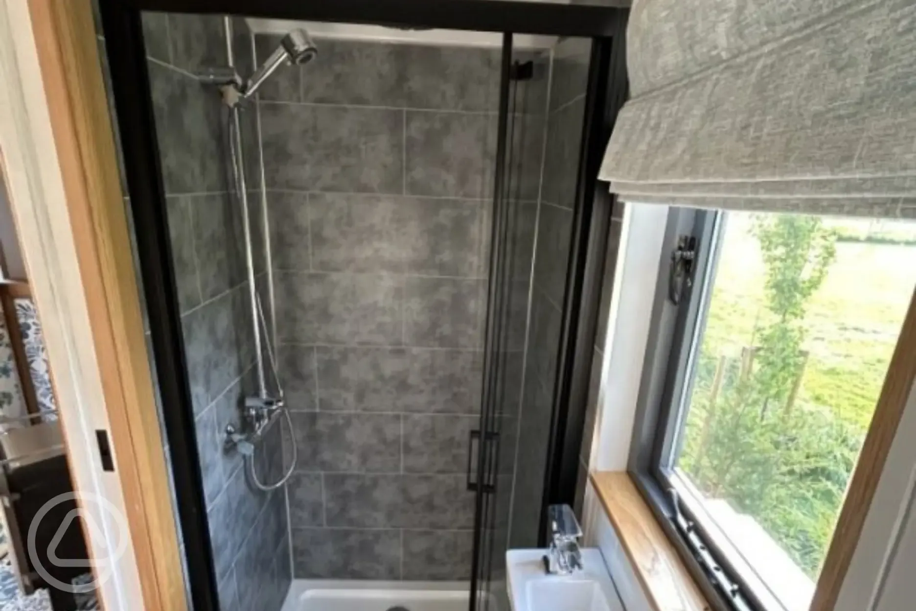 Ensuite shower room in the shepherd's hut
