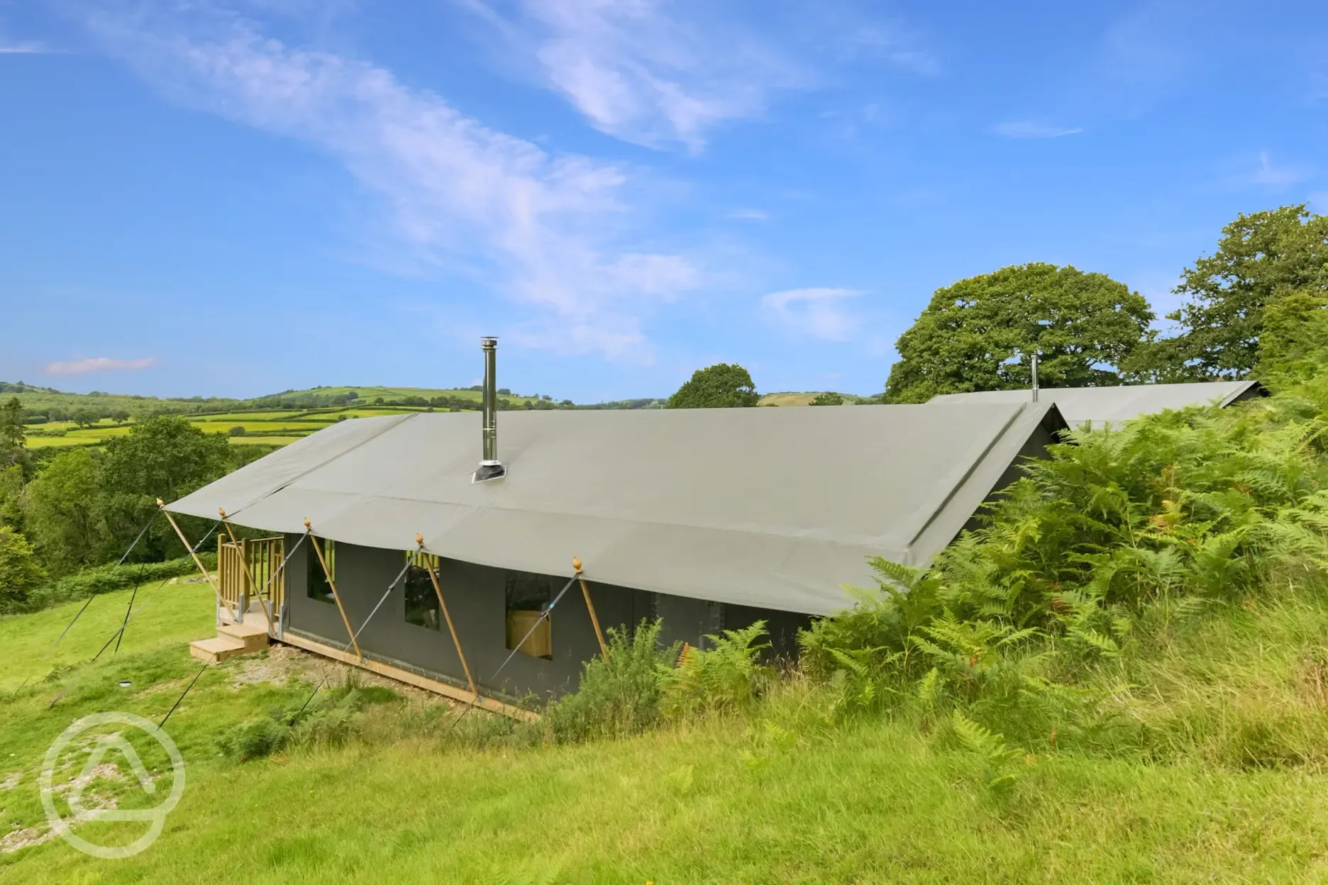 Afon safari tent