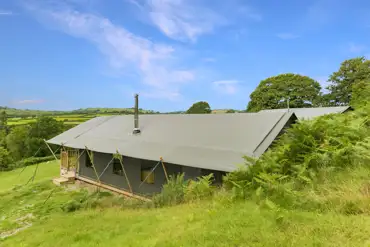 Afon safari tent