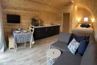 Ensuite glamping pod interior