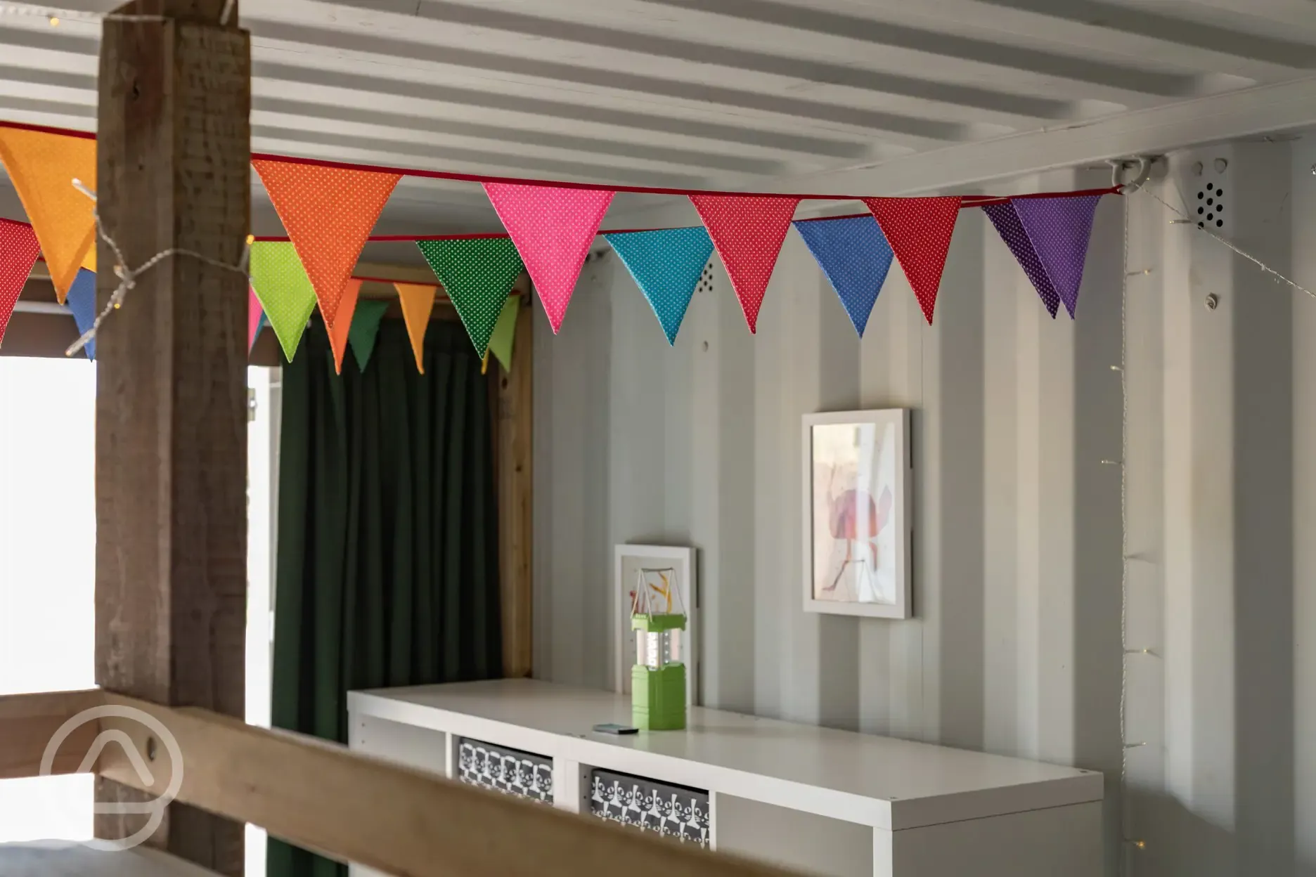 Glamping cabin bunting