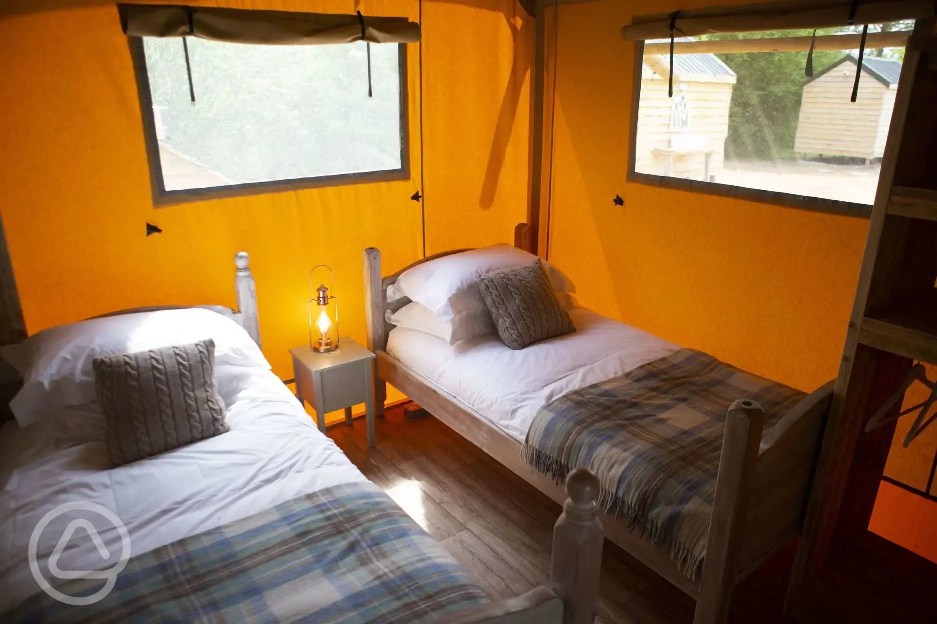 Safari tent twin room 