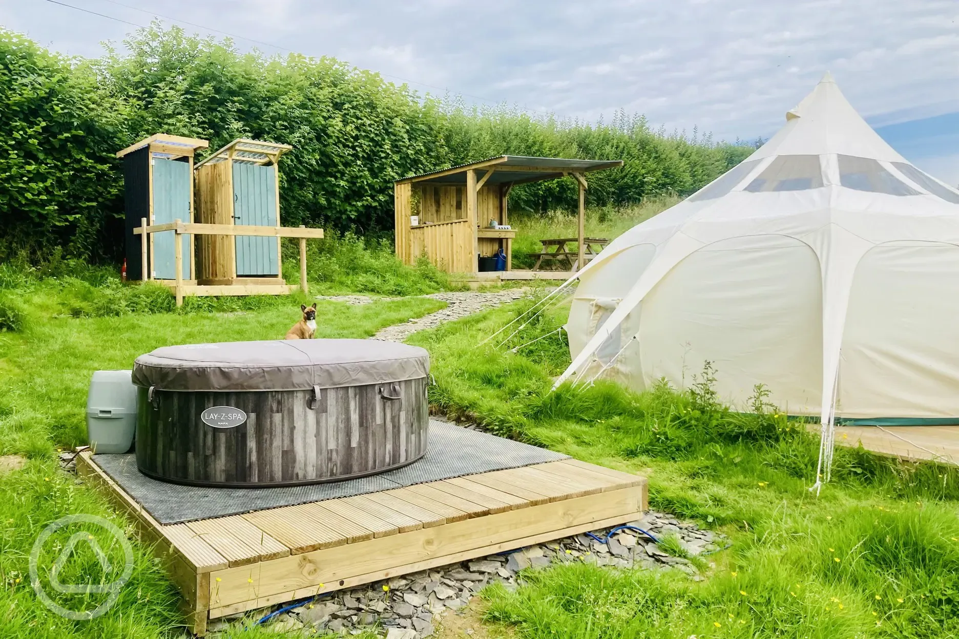 Seren Aur lotus belle tent with hot tub