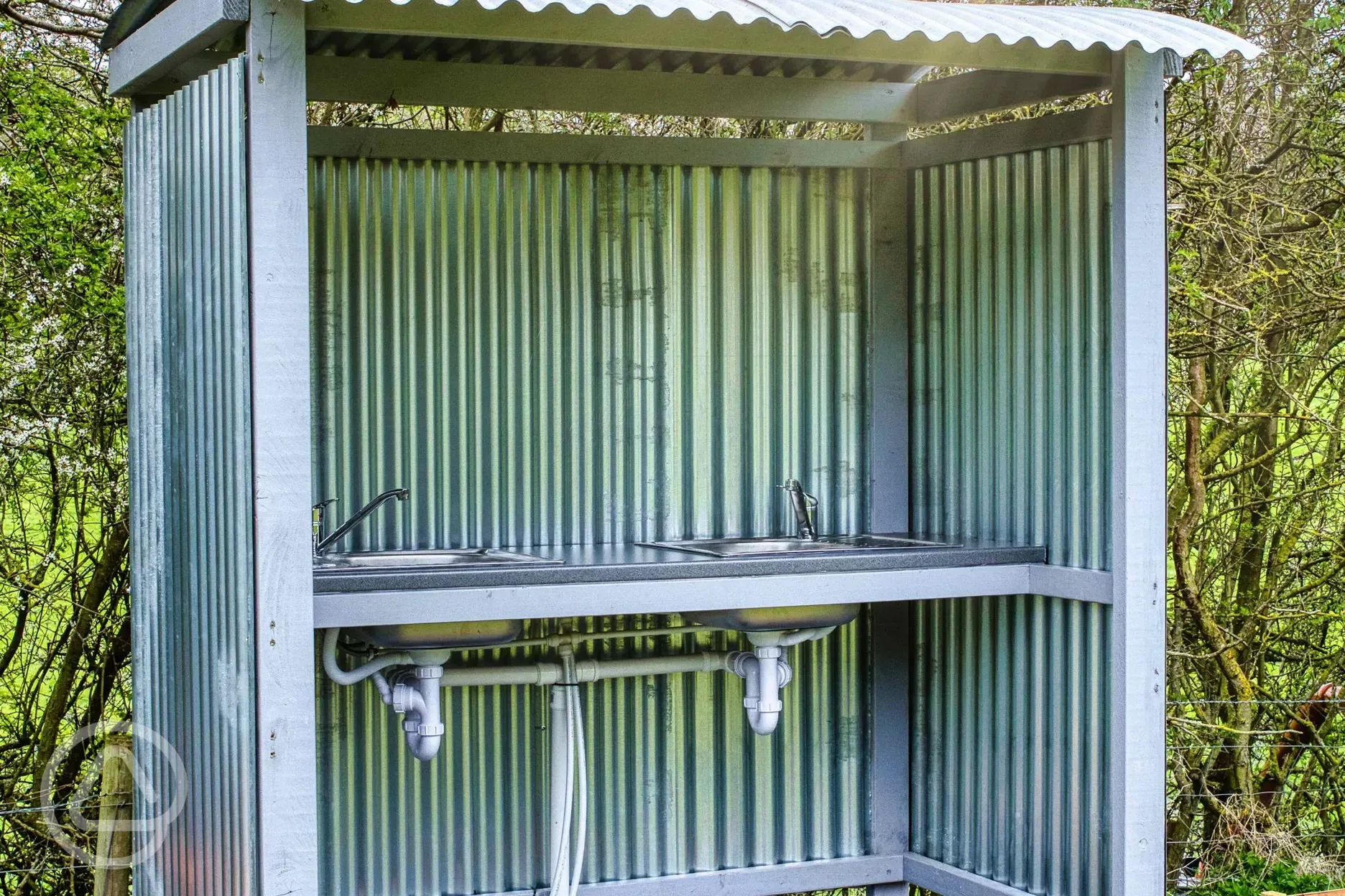 Washing up area