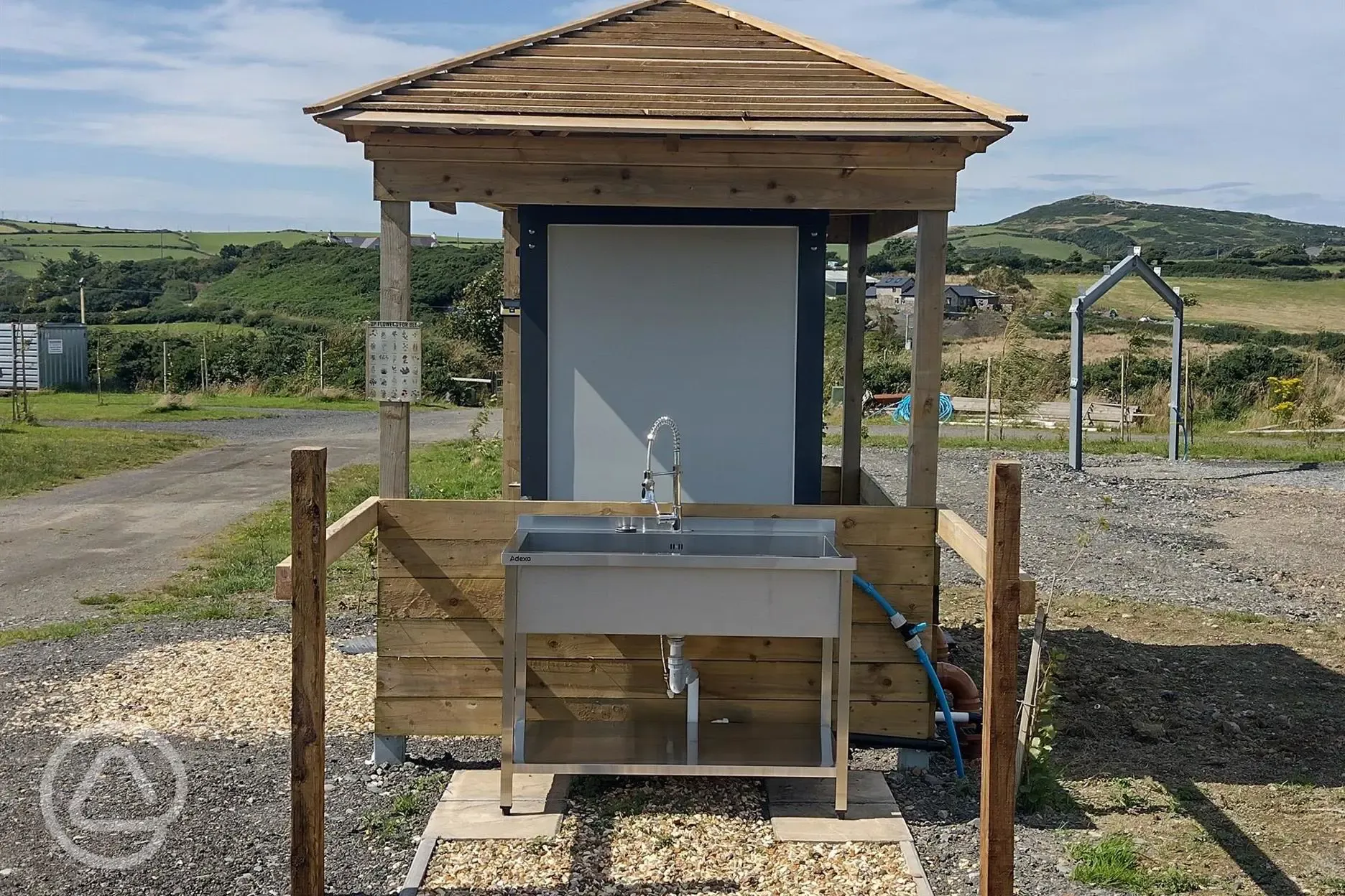 Washing up area by the Muster point