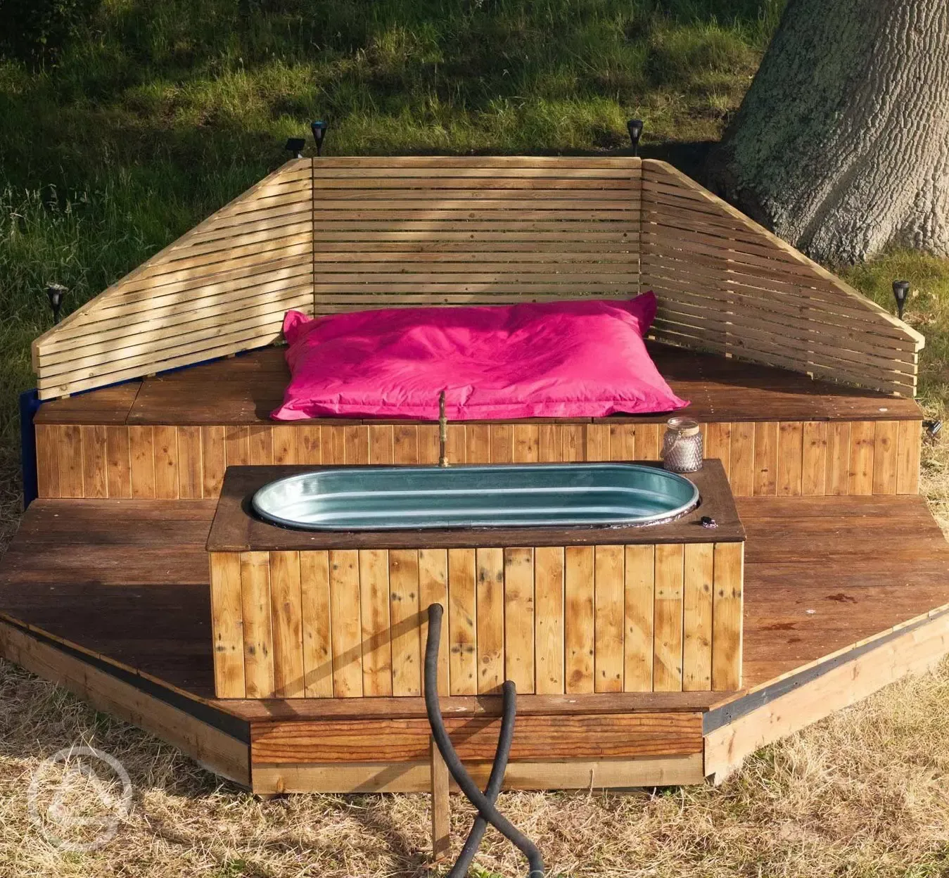 Private hot tub