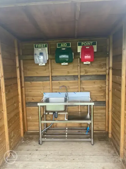 Washing up facilities