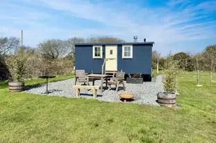 Shepherds Retreat Anglesey,  Llannerch-Y-Medd, Anglesey (19.3 miles)