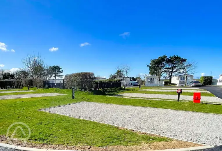 Gravel touring pitches