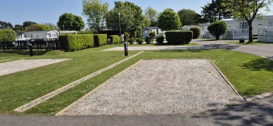 Gravel touring pitches