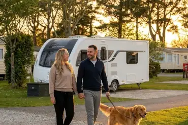 Gravel touring pitches