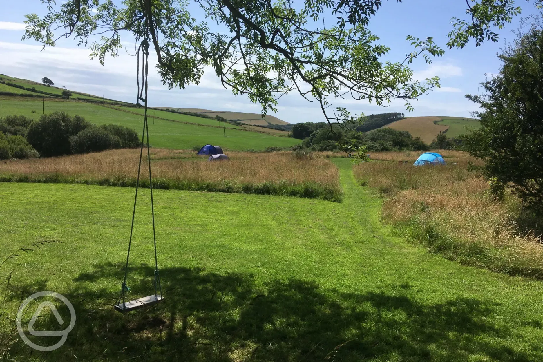 Non electric grass tent pitches