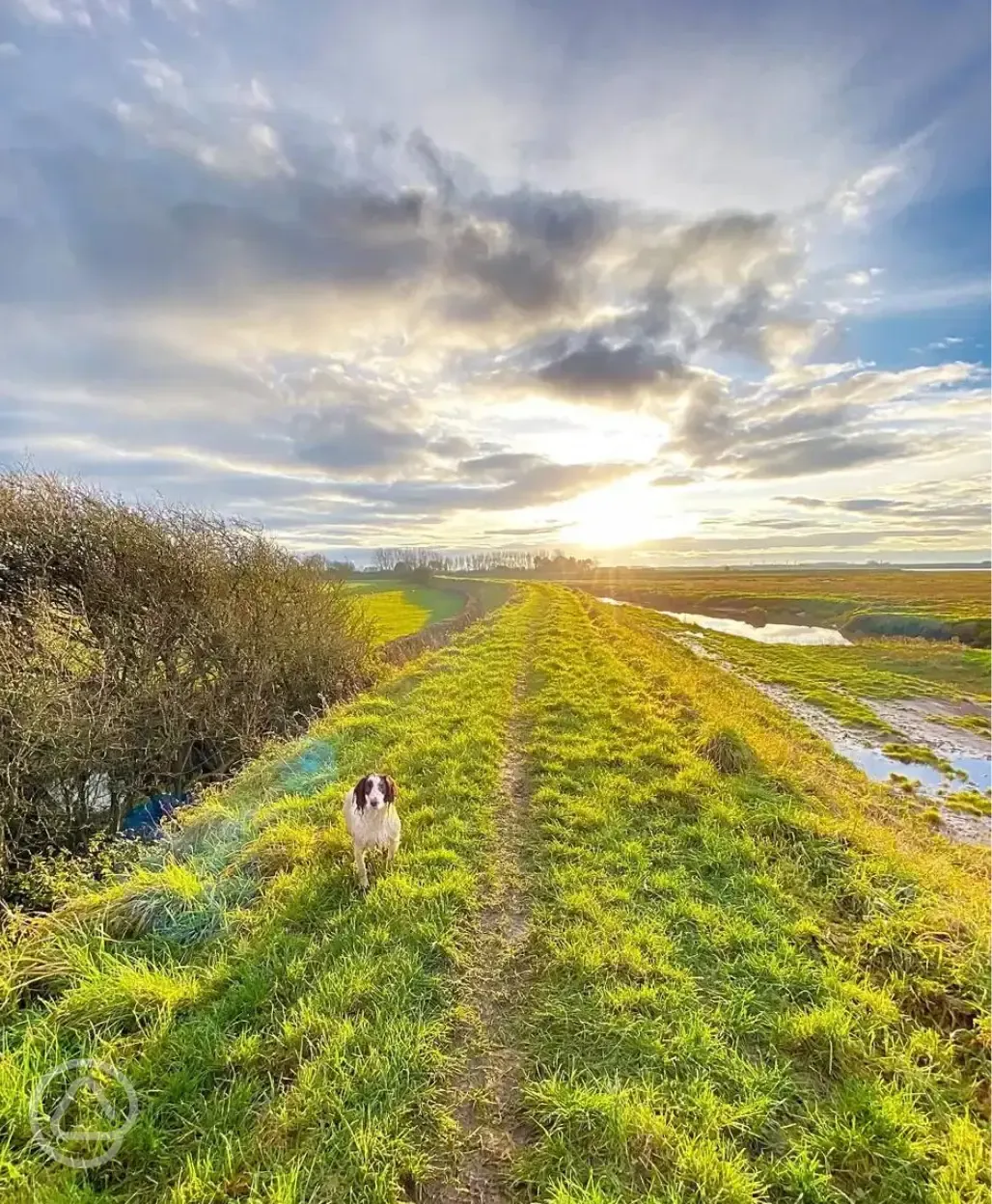 Countryside walks nearby