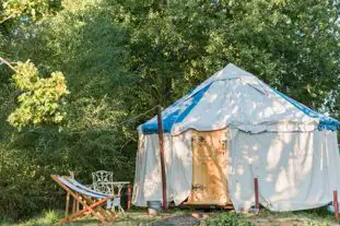 Worcester Glamping, Worcester, Worcestershire (7.4 miles)