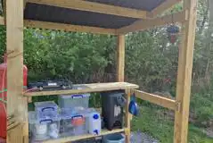 Four person Landpod outdoor kitchen with a gas stove