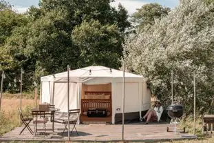 Home Farm Glamping, Elstree, Borehamwood, Hertfordshire (17.6 miles)