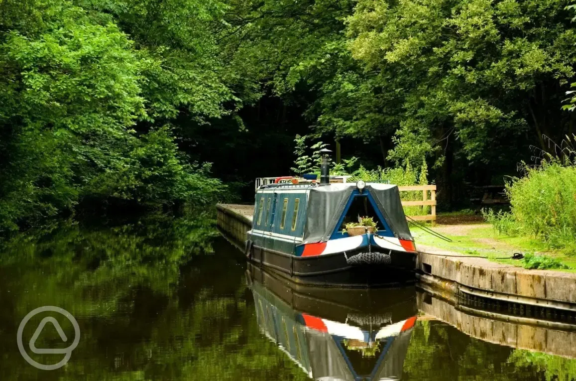 By the Chesterfield Canal