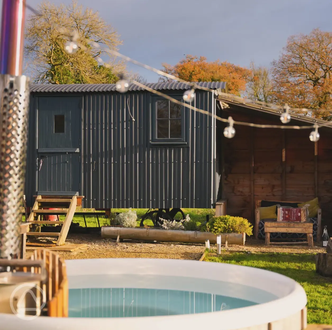 Shepherd's hut private hot tub